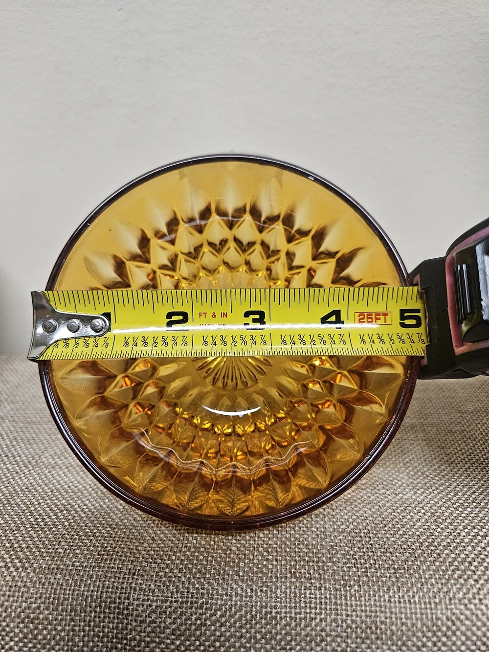 Indiana Glass Golden Amber Bowl in Mount Vernon (Diamond Point) Pattern